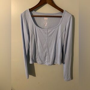 🆕 nwt so.. blue crop long sleeve tee boning large